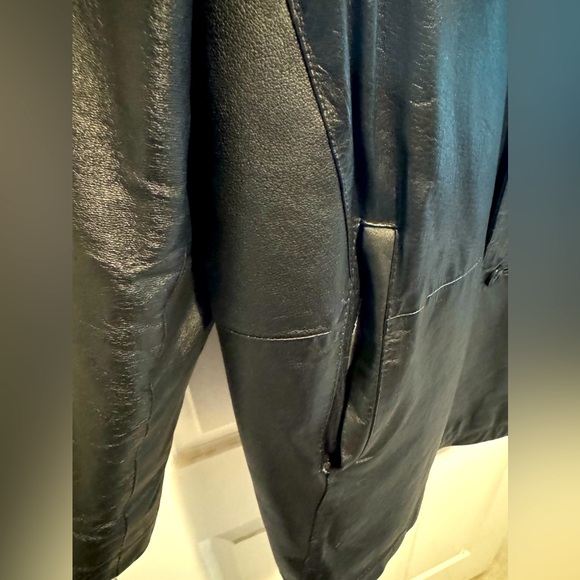 🧥 Big & Tall Harbour Bay Leather Coat - 3XLT - $150 CAD 🕶️ - Picture 3 of 13